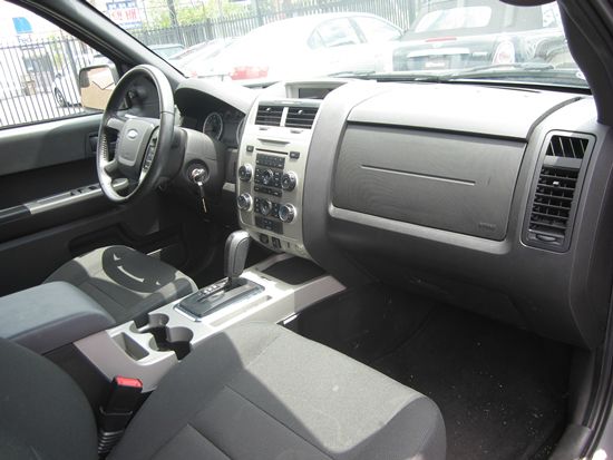 Ford Escape 2010 photo 6