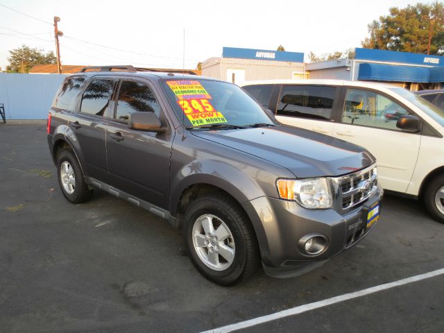 Ford Escape 2010 photo 1