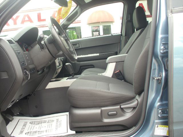 Ford Escape 2010 photo 6