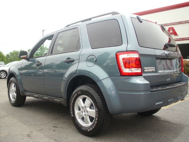 Ford Escape 2010 photo 8