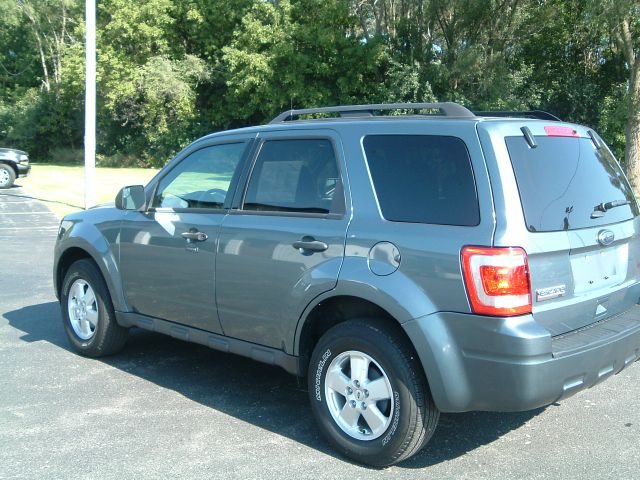 Ford Escape 2011 photo 3