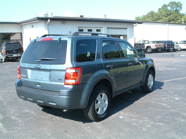 Ford Escape 2011 photo 4