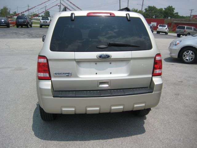 Ford Escape 2011 photo 11