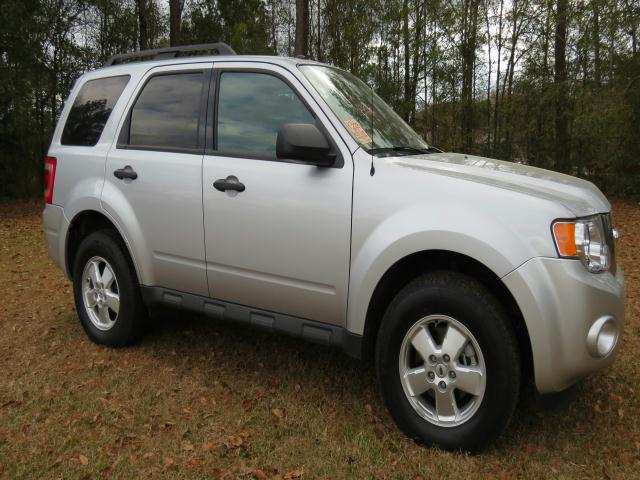 Ford Escape ESi Sport Utility