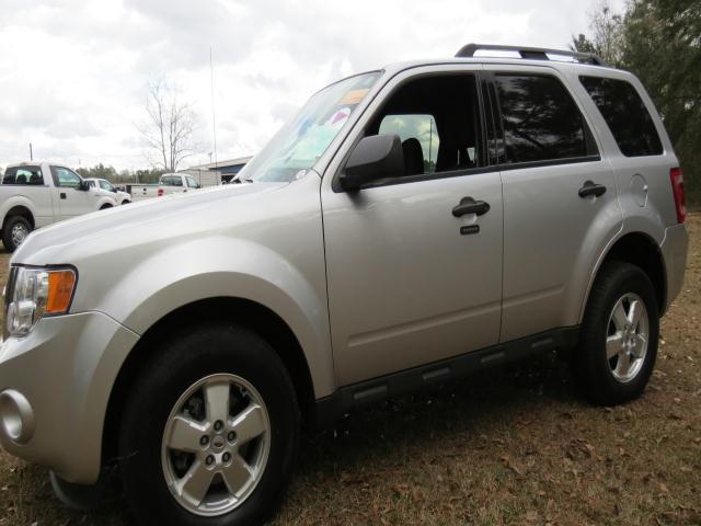 Ford Escape 2011 photo 3