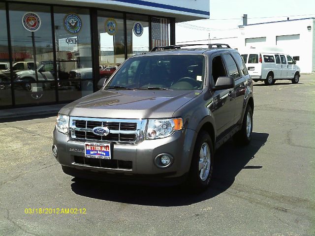 Ford Escape 2011 photo 4