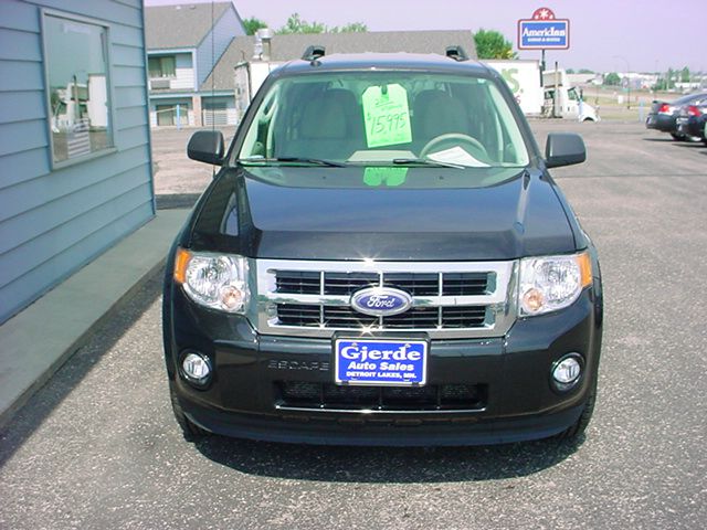 Ford Escape 2011 photo 1