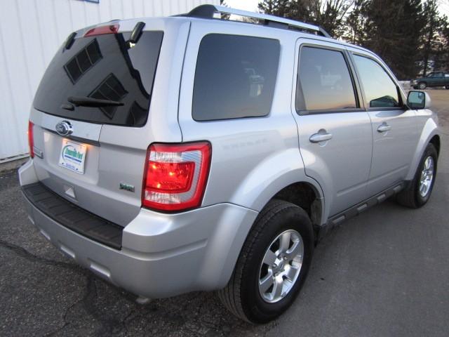 Ford Escape 2011 photo 3