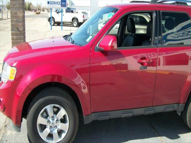 Ford Escape 2011 photo 2