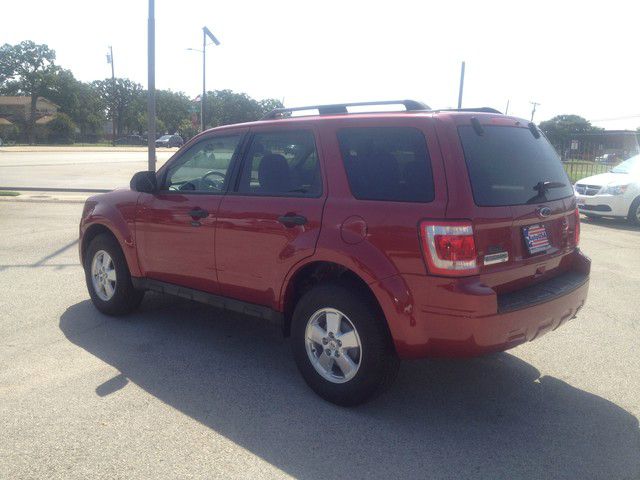 Ford Escape 2011 photo 3