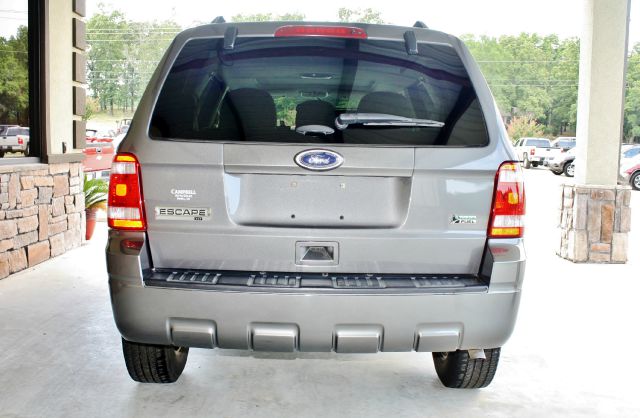 Ford Escape 2011 photo 2