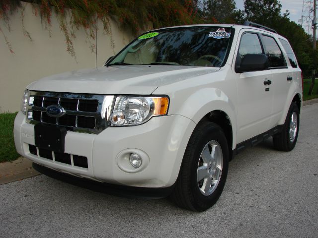 Ford Escape 2011 photo 3