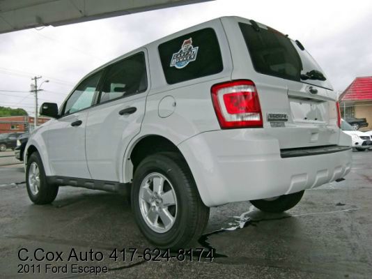 Ford Escape 2011 photo 4