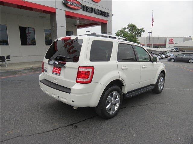 Ford Escape 2011 photo 8