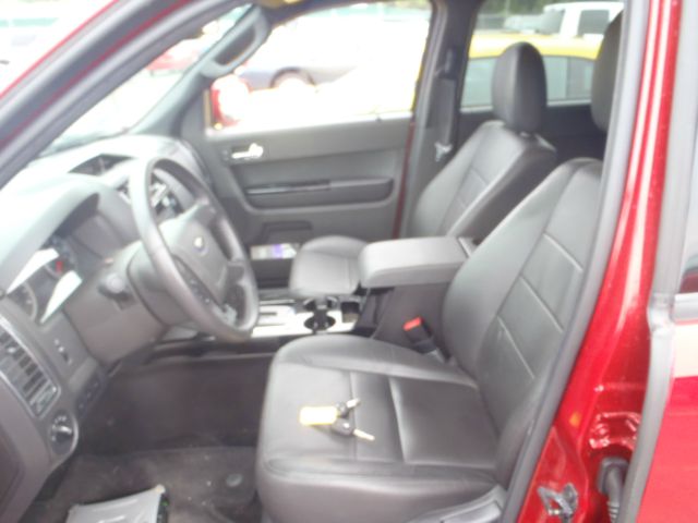 Ford Escape 2011 photo 4