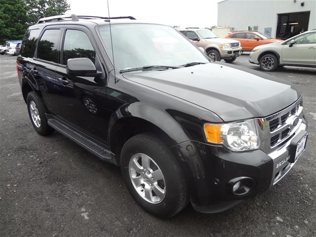 Ford Escape 2011 photo 1