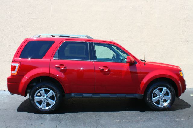 Ford Escape 2011 photo 4