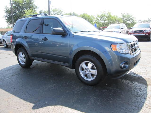 Ford Escape 2011 photo 3