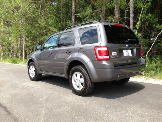 Ford Escape 2011 photo 3