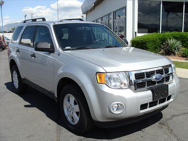 Ford Escape 2011 photo 4