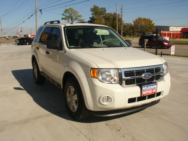 Ford Escape 2011 photo 4