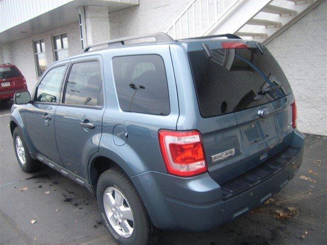 Ford Escape ESi Sport Utility