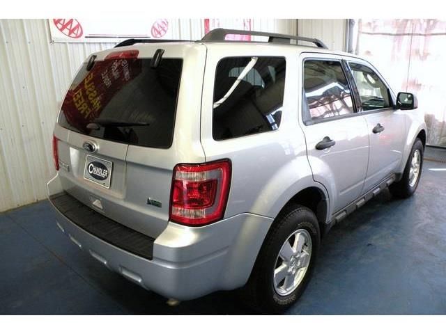 Ford Escape 2012 photo 3