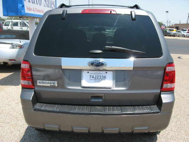 Ford Escape 2012 photo 2