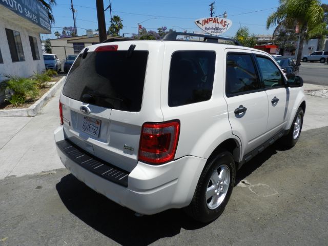 Ford Escape 2012 photo 1