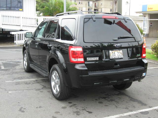 Ford Escape 31 FOOT SUV