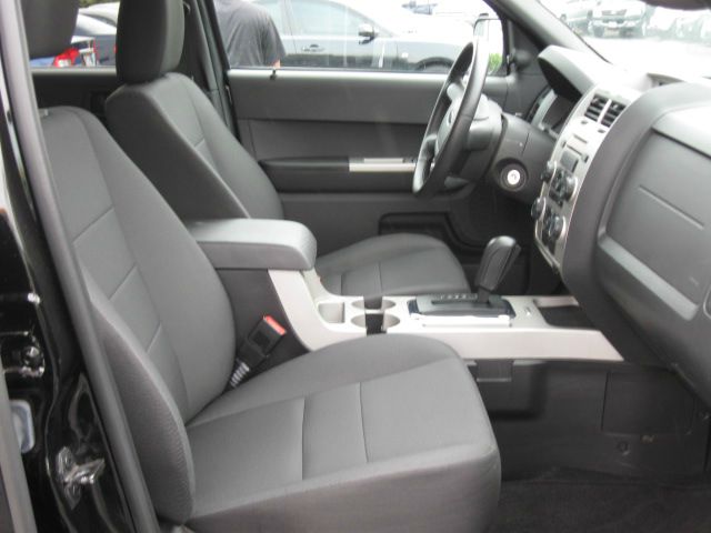 Ford Escape 2012 photo 3