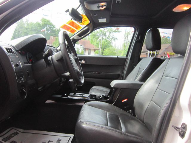 Ford Escape 2012 photo 13