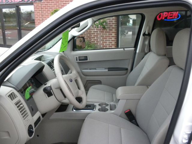 Ford Escape 2012 photo 1