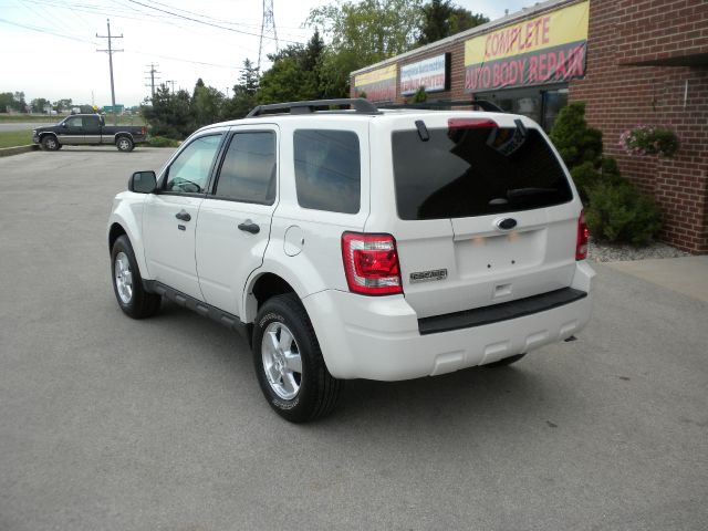 Ford Escape 2012 photo 20