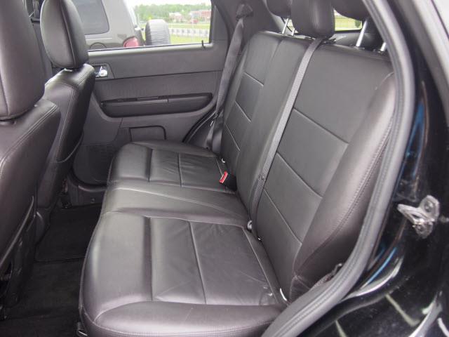 Ford Escape 2012 photo 2