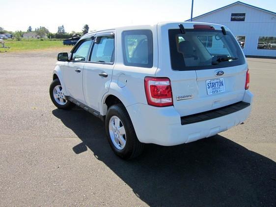 Ford Escape 2012 photo 15