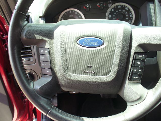 Ford Escape 2012 photo 1