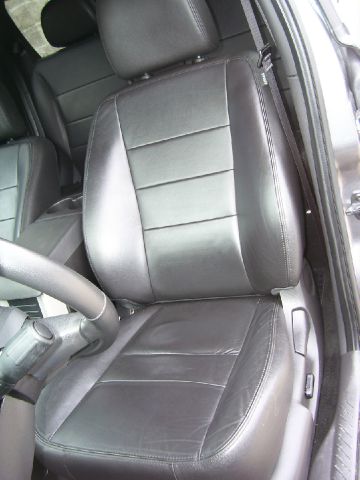 Ford Escape 2012 photo 18