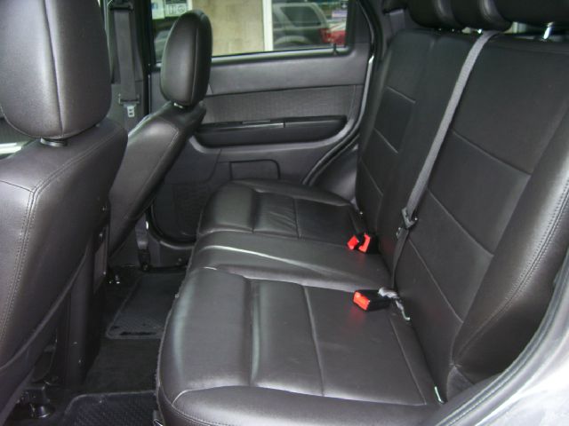 Ford Escape 2012 photo 19