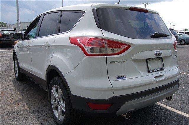 Ford Escape 2013 photo 1