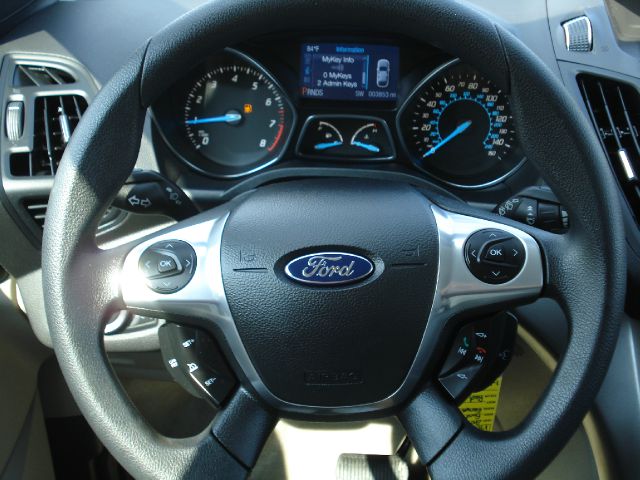 Ford Escape 2013 photo 1