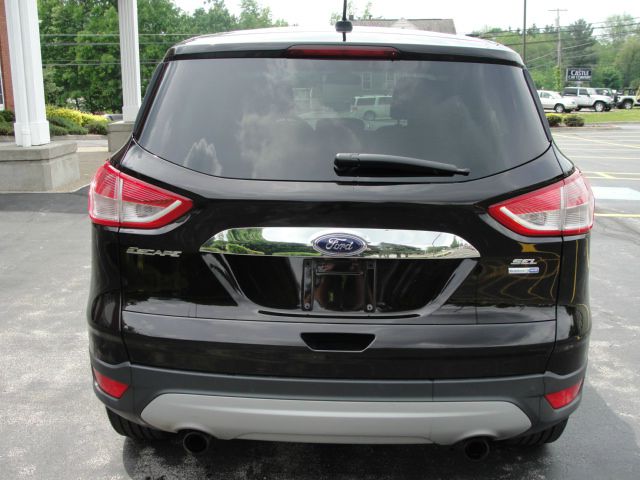 Ford Escape 2013 photo 18