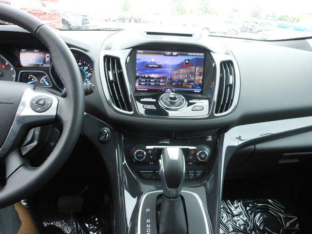 Ford Escape 2013 photo 2