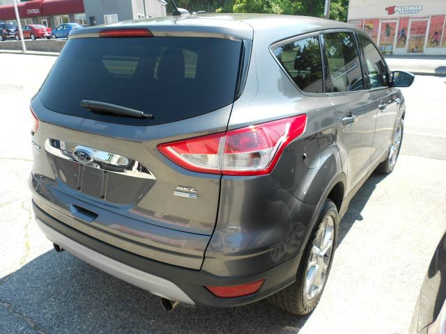 Ford Escape 2013 photo 1