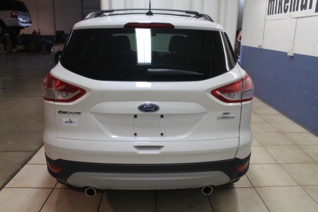 Ford Escape 1500 4WD CREW CAB Z71 LT SUV