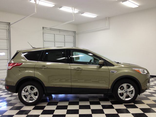 Ford Escape SRT1 SUV