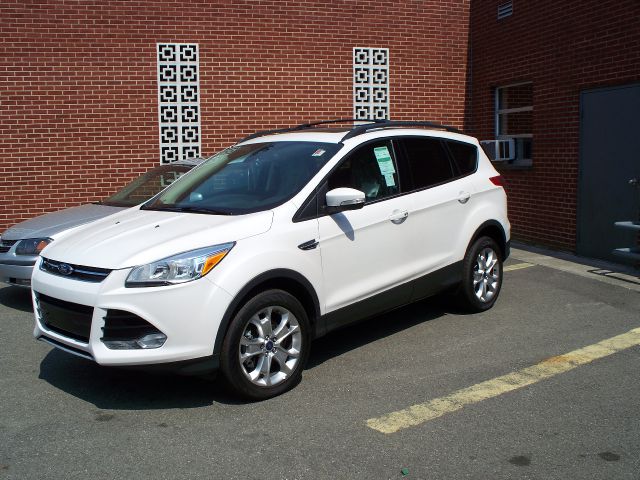 Ford Escape 2013 photo 1