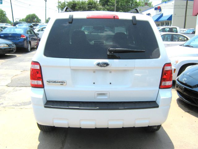 Ford Escape 2014 photo 3