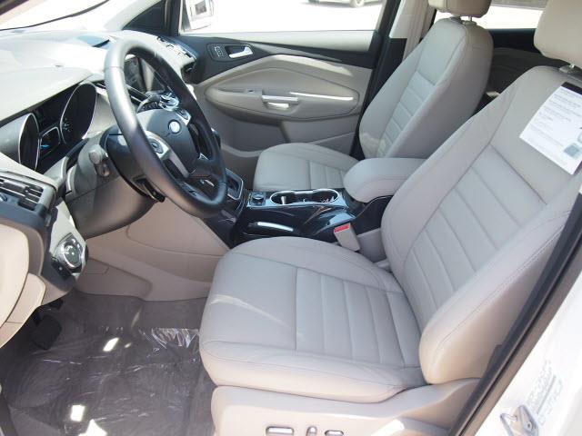 Ford Escape 2014 photo 2