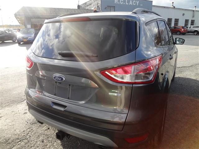 Ford Escape 2014 photo 2